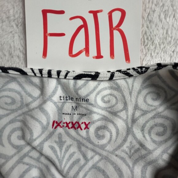 Title Nine Womens Black & White Printed Cap Sleeve Active Dress Medium Stretch - Picture 3 of 8